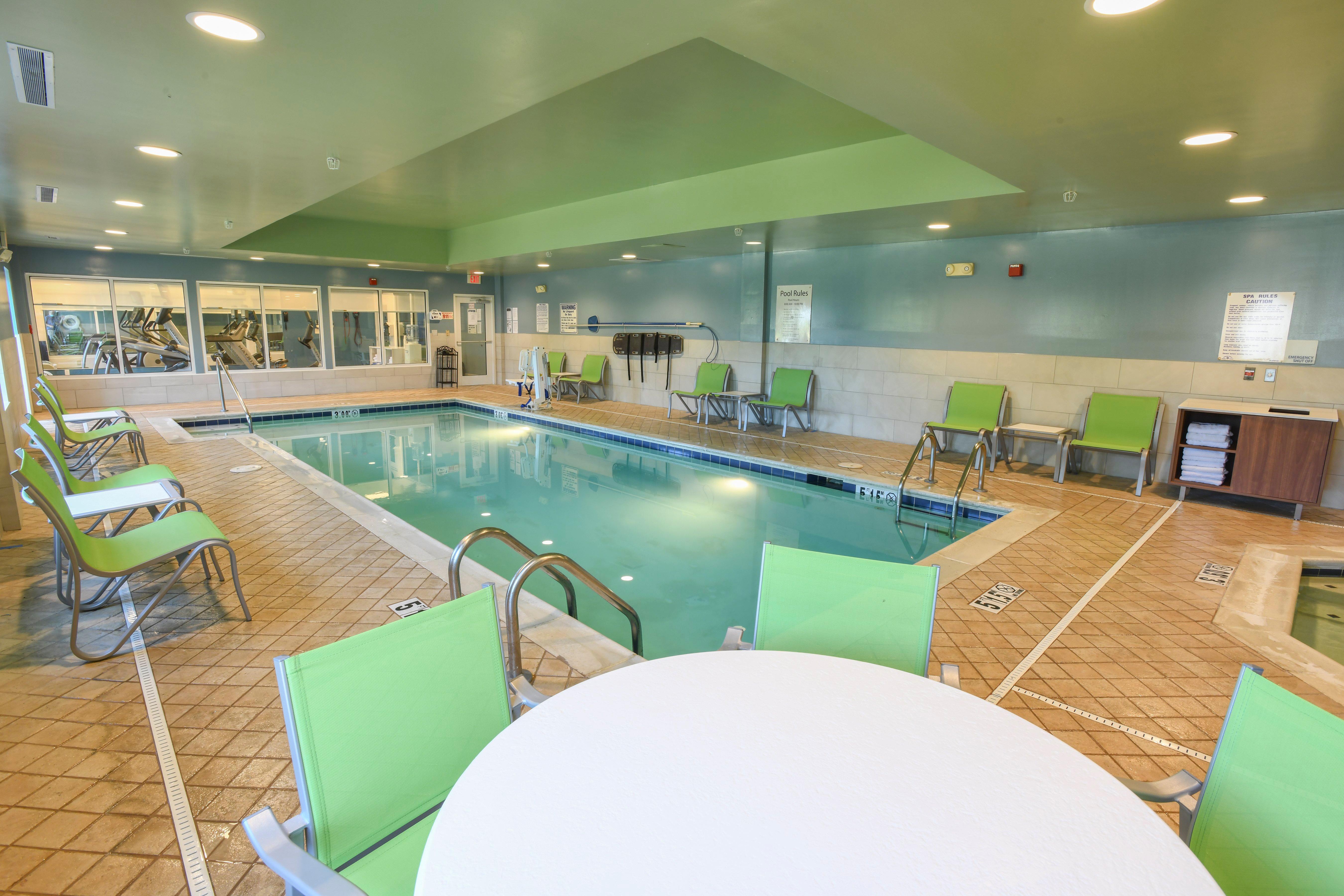 Holiday Inn Express Hotel & Suites Richwood - Cincinnati South By Ihg Dış mekan fotoğraf
